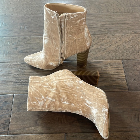 Cowgirls Western Wild Diva Lounge boots - Picture 3 of 4